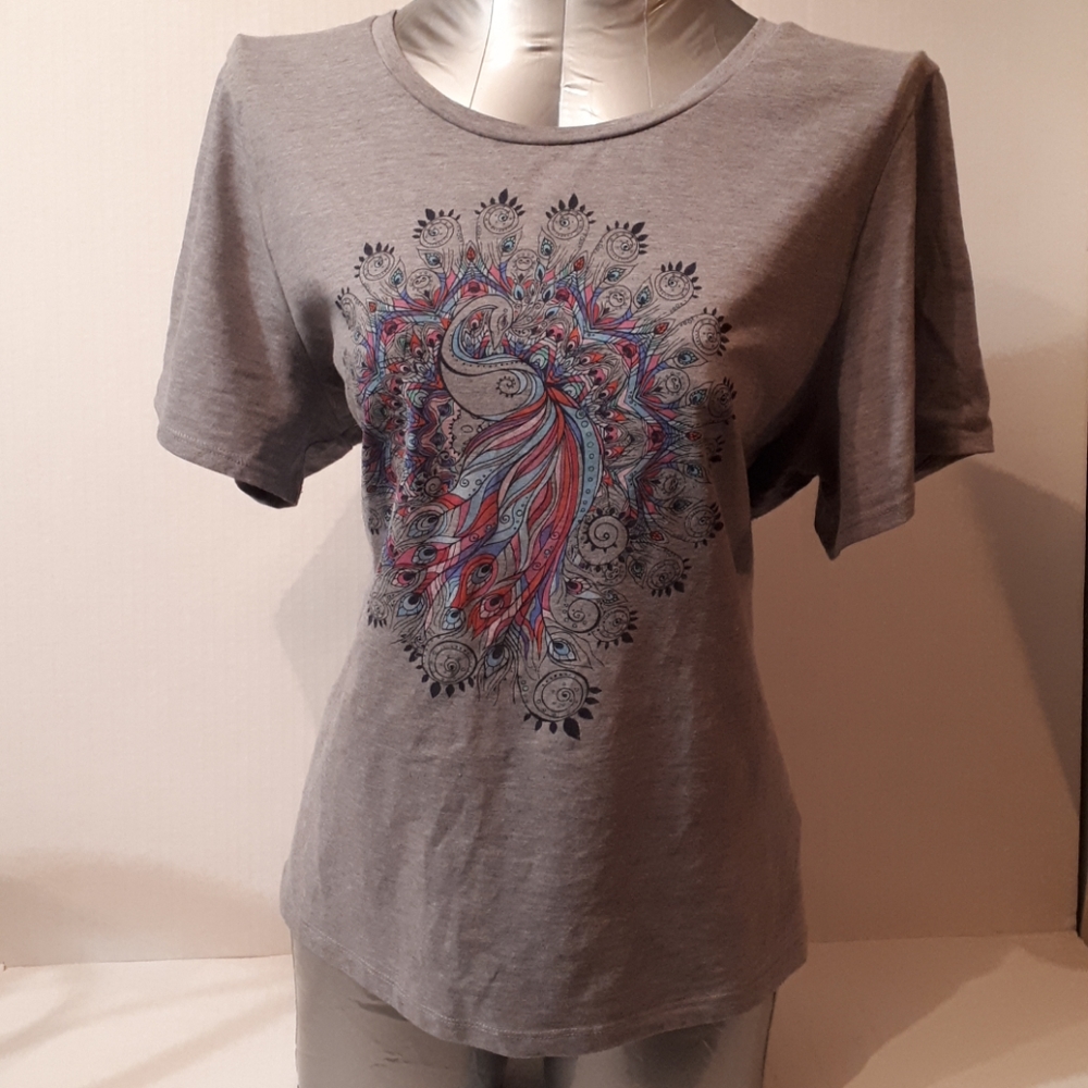 SALE!! Peacock mandala tshirt xxl